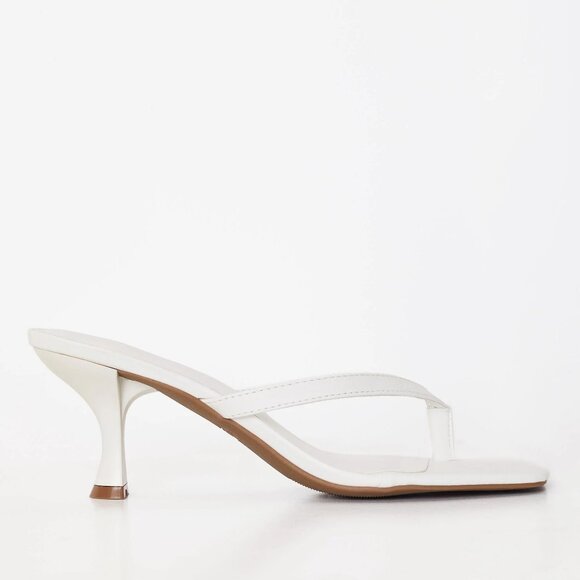 NEW🔥White Square Open Toe Thong Flip Flop Slide Sandals Mules Med Stiletto Heel - Picture 8 of 8